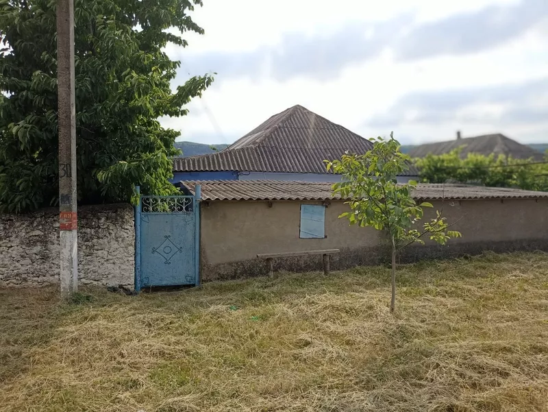 Продаётся дом  в селе Бутучаны Рыбницкого р-на.ул Победа , дом 30.